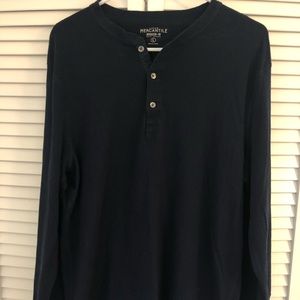 J.crew men’s navy long sleeve Henley - L